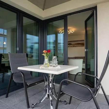 Duenenpark-heiligenhafen-haus-ostseeduene-wohnung-2-steuerbord